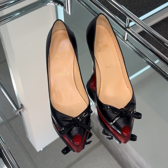 Christian Louboutin Peep-Toe Pumps - Picture 1 of 6